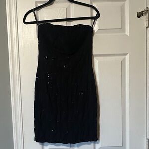 Elegant Black Strapless Dress